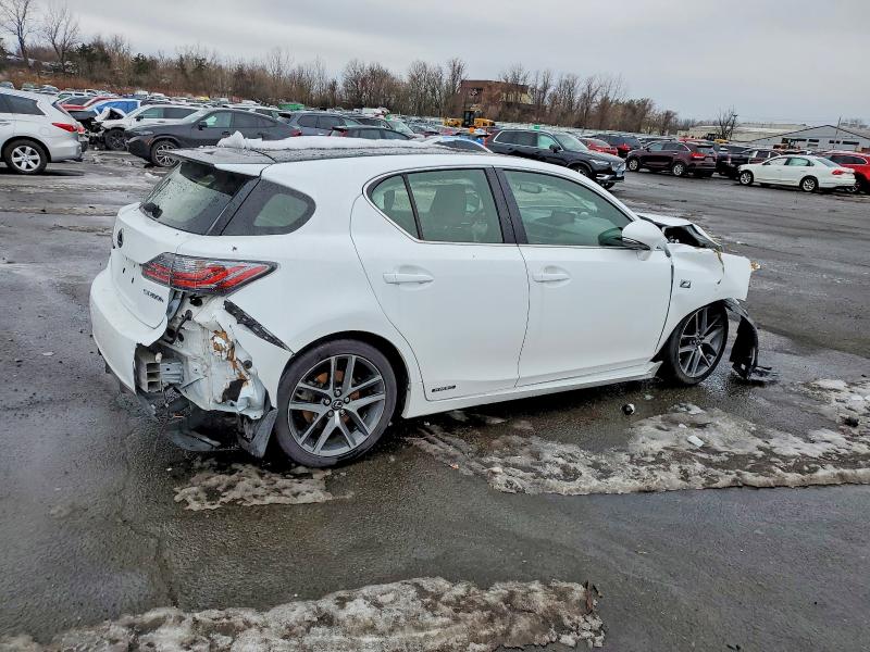 Photo 3 from auction – 2016 LEXUS CT 200 with VIN JTHKD5BHXG2255197