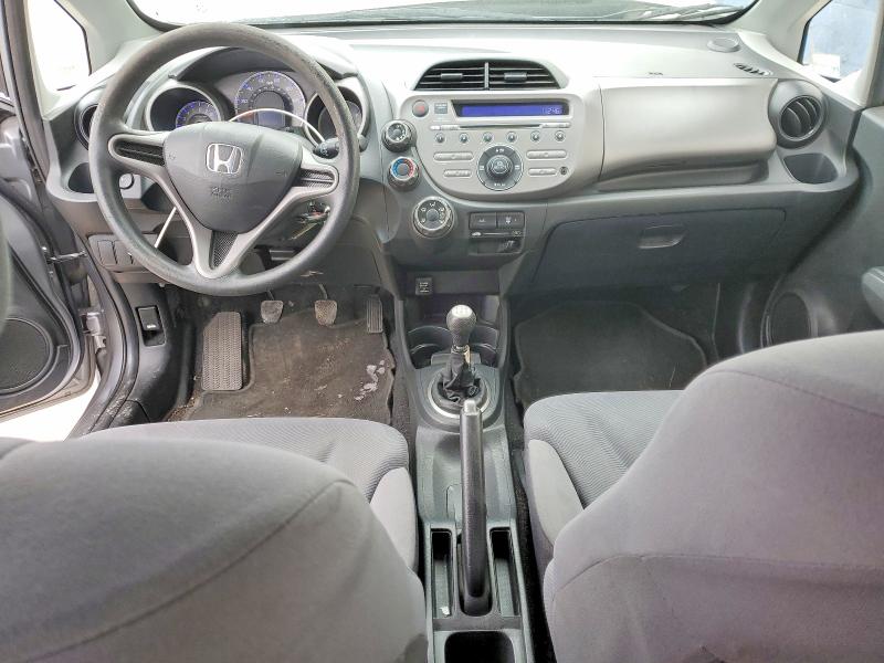 Photo 8 from auction – 2010 HONDA FIT with VIN JHMGE8G23AC010865