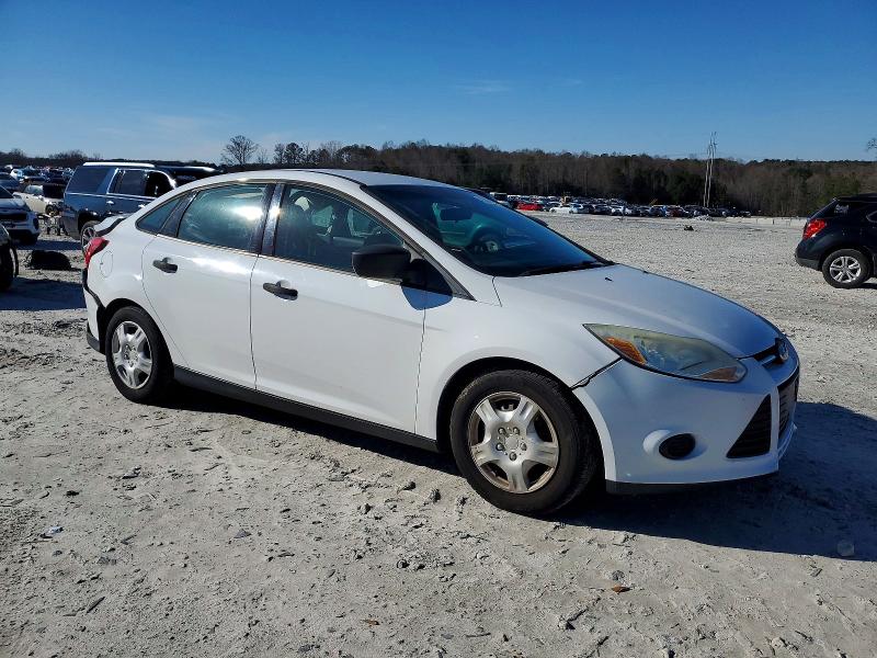 Photo 4 from auction – 2012 FORD FOCUS S with VIN 1FAHP3E2XCL282683