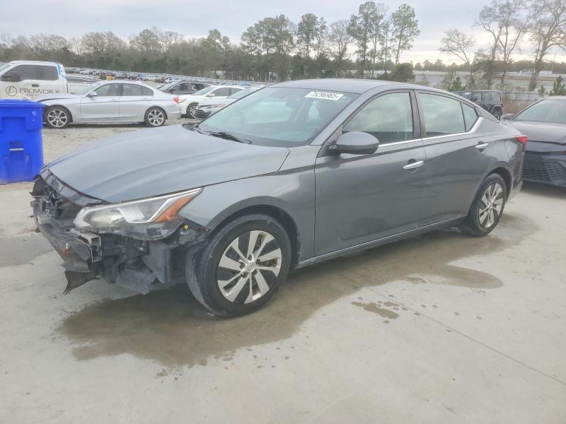 NISSAN ALTIMA 2019 with VIN 1N4BL4BV2KC109552 - Photo from auction