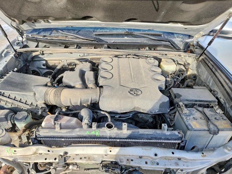 Photo 12 from auction – 2015 TOYOTA 4RUNNER SR with VIN JTEBU5JR8F5256790