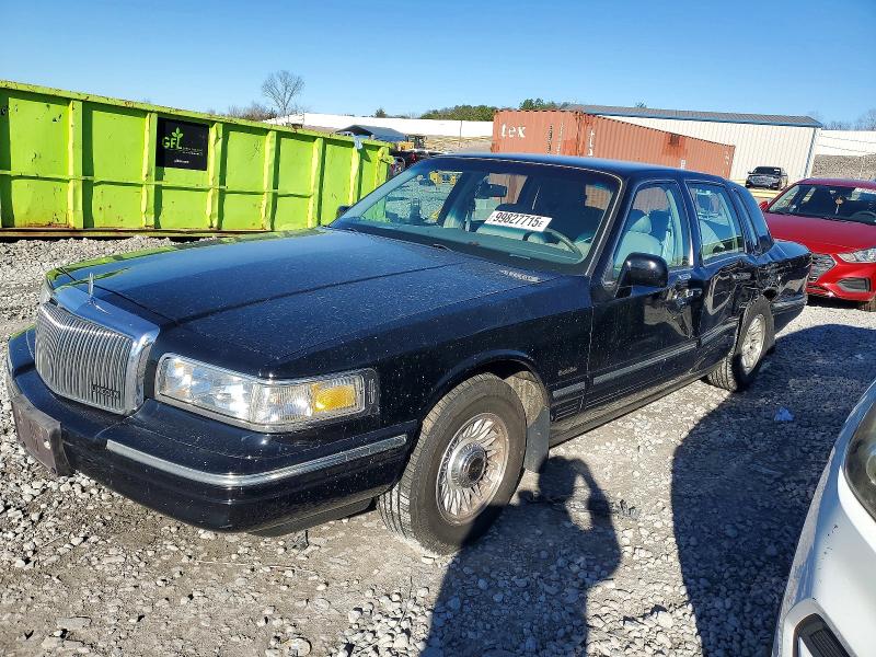 LINCOLN TOWN CAR E 1997 with VIN 1LNLM81W7VY749417 - Photo from auction