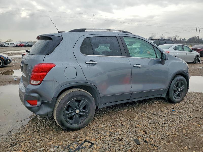 Photo 3 from auction – 2019 CHEVROLET TRAX with VIN KL7CJLSB7KB928211