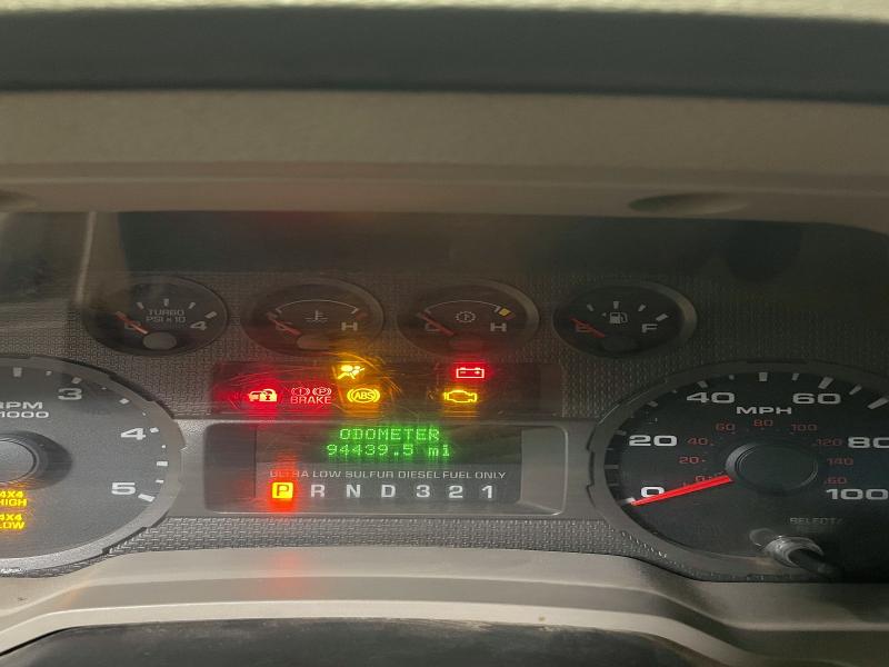 Photo 8 from auction – 2009 FORD F550 with VIN 1FDAF57R69EA23444