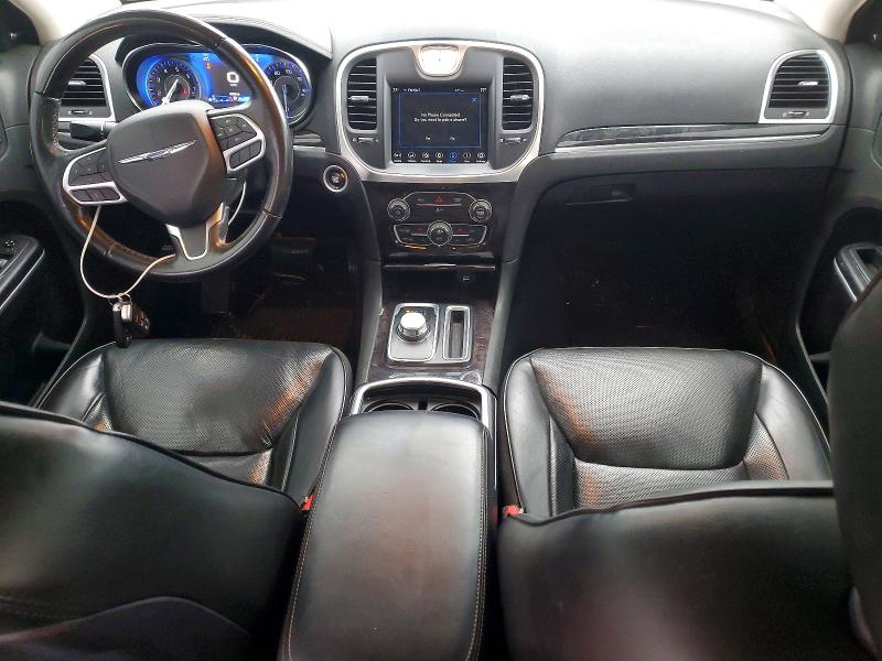 Photo 8 from auction – 2020 CHRYSLER 300 LIMITE with VIN 2C3CCAKG1LH142088
