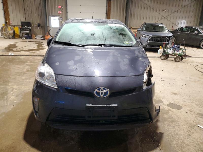 Zdjęcie 5 z aukcji – 2013 TOYOTA PRIUS z VIN JTDKN3DU8D1616263