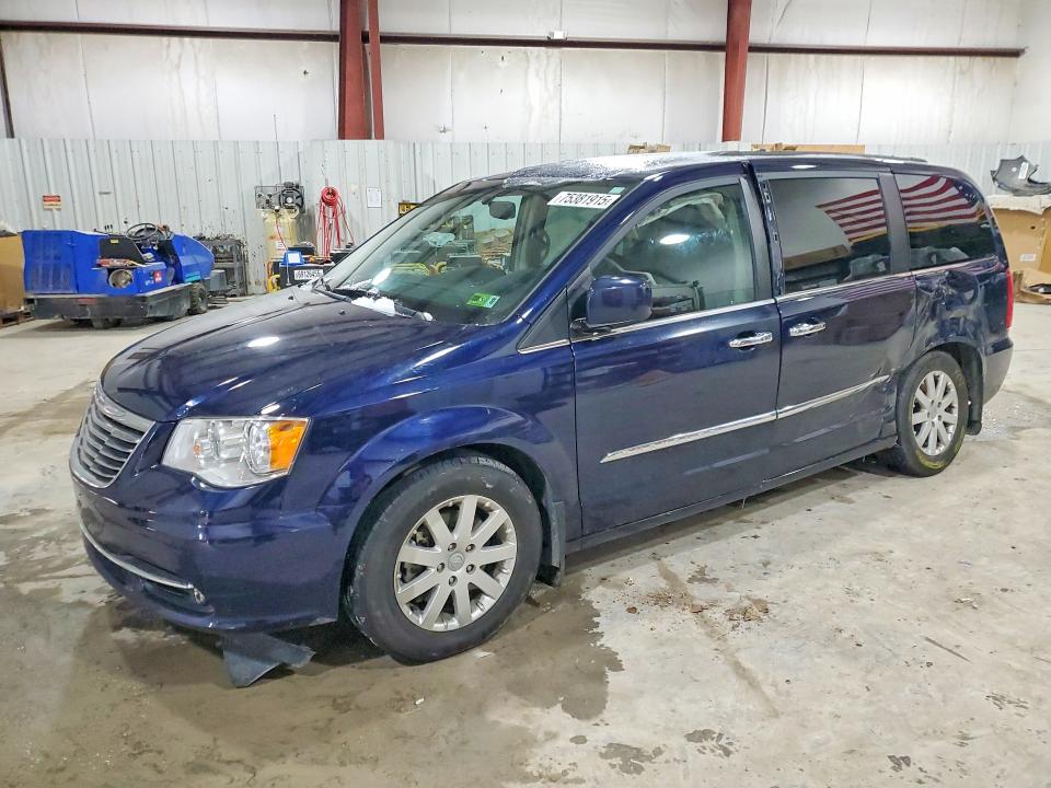 2016 CHRYSLER TOWN & COUNTRY