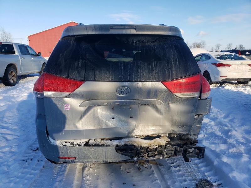 Photo 6 from auction – 2011 TOYOTA SIENNA with VIN 5TDYK3DC2BS077049