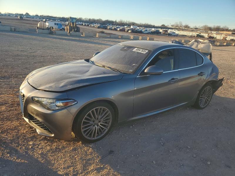 ALFA ROMEO GIULIA 2018 with VIN ZARFAECN4J7565376 - Photo from auction