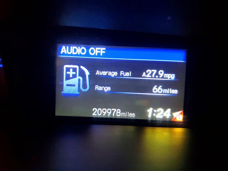 Photo 9 from auction – 2012 HONDA CIVIC LX with VIN 19XFB2F54CE108250