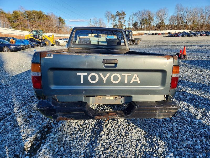 Photo 6 from auction – 1992 TOYOTA PICKUP 1/2 with VIN 4TARN81A2NZ032994