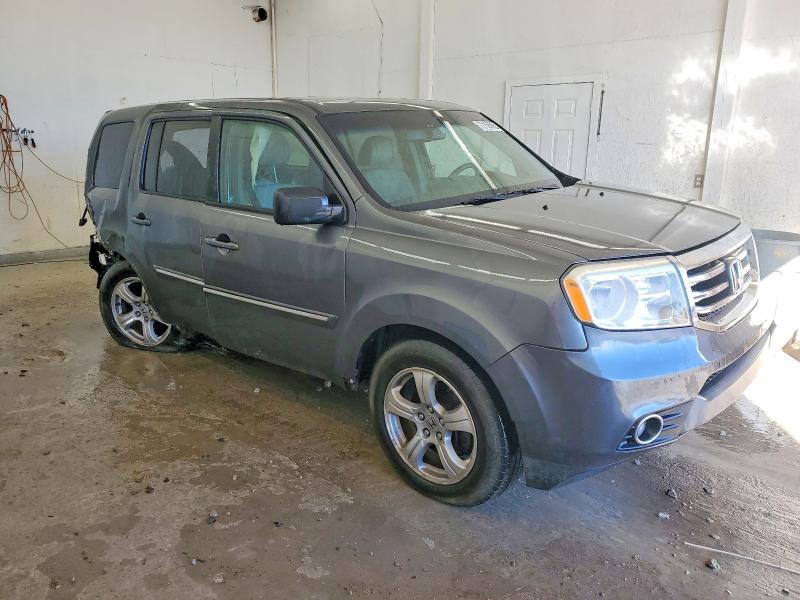 Photo 4 from auction – 2012 HONDA PILOT with VIN 5FNYF3H51CB034909