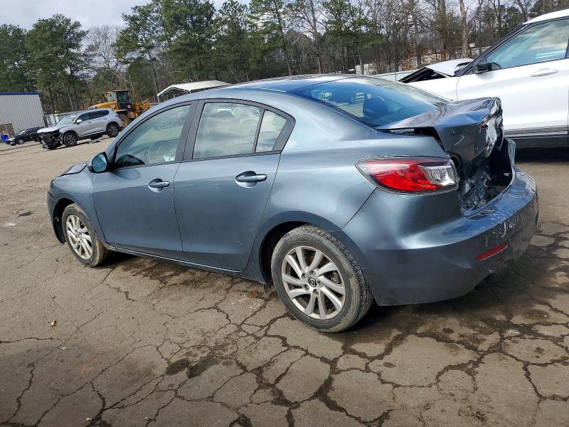 Photo 2 from auction – 2013 MAZDA 3 with VIN JM1BL1V75D1747766