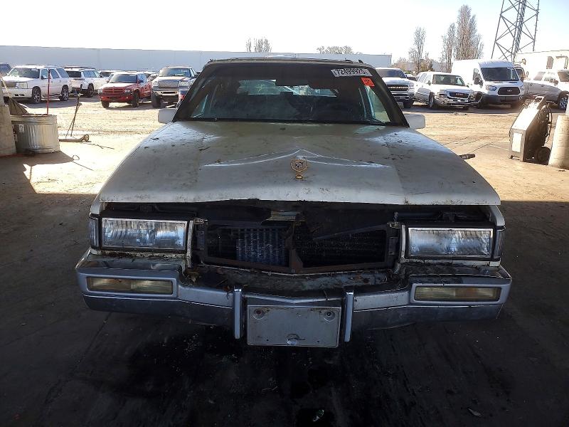 Photo 5 from auction – 1989 CADILLAC DEVILLE with VIN 1G6CD1155K4247529