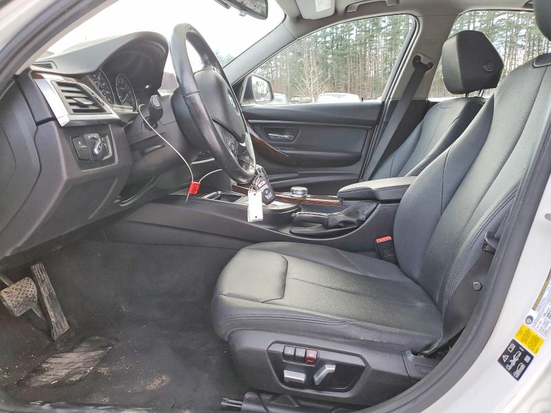Photo 7 from auction – 2017 BMW 320 with VIN WBA8A3C33HK693067