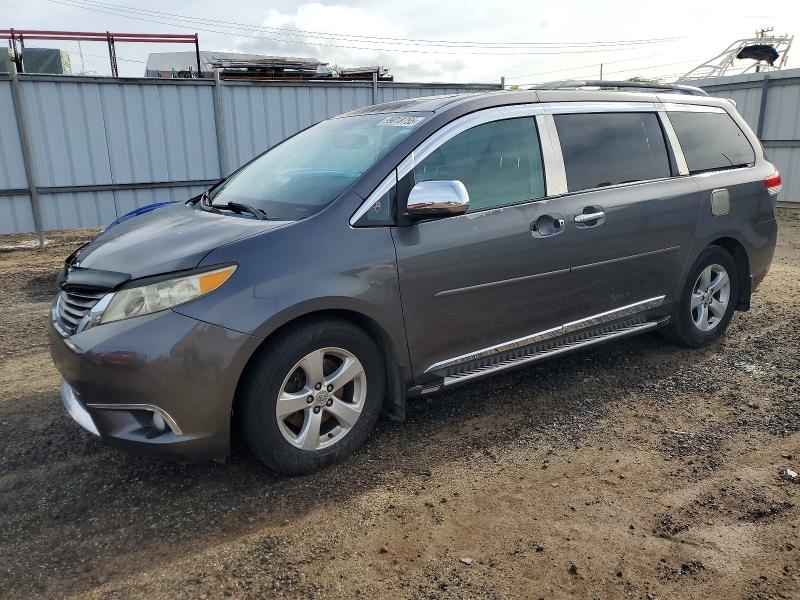 TOYOTA SIENNA 2013 with VIN 5TDYK3DC7DS296544 - Photo from auction