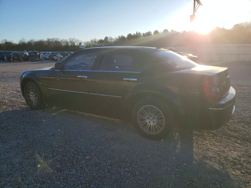Photo 2 from auction – 2010 CHRYSLER 300 TOURIN with VIN 2C3CA5CV2AH201222