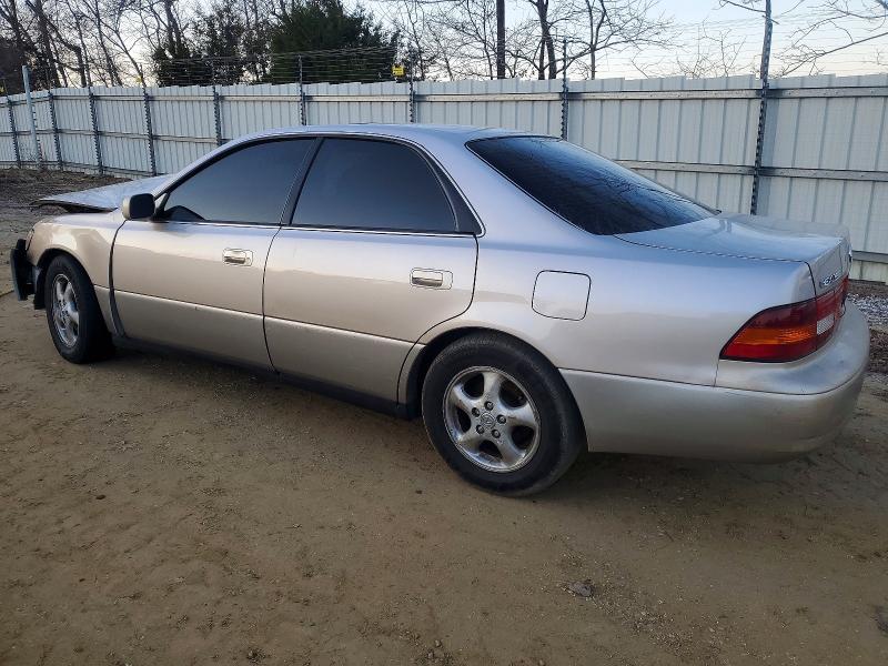 Photo 2 from auction – 1998 LEXUS ES with VIN JT8BF28GXW5038995