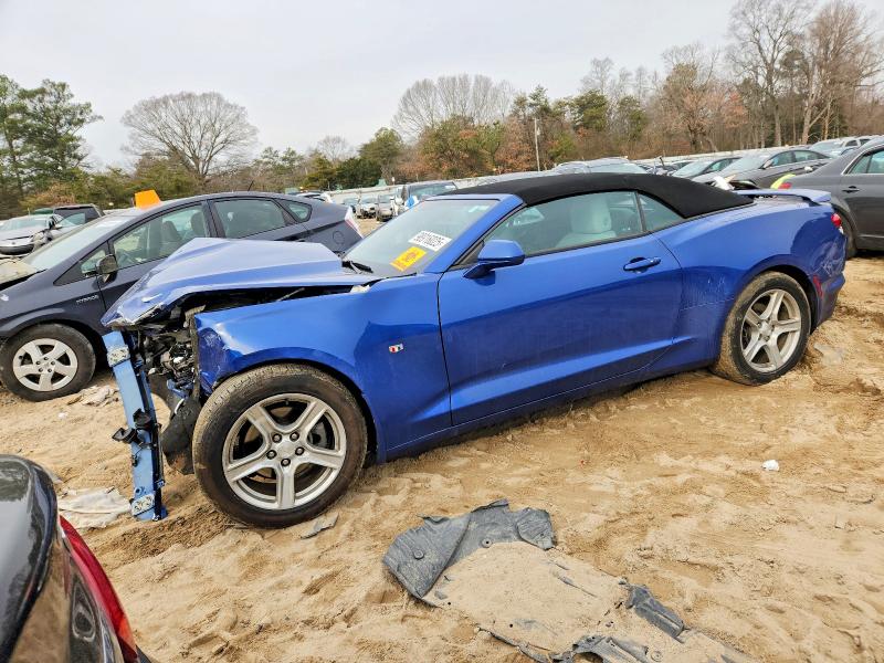 CHEVROLET CAMARO 2019 with VIN 1G1FB3DX0K0154667 - Photo from auction