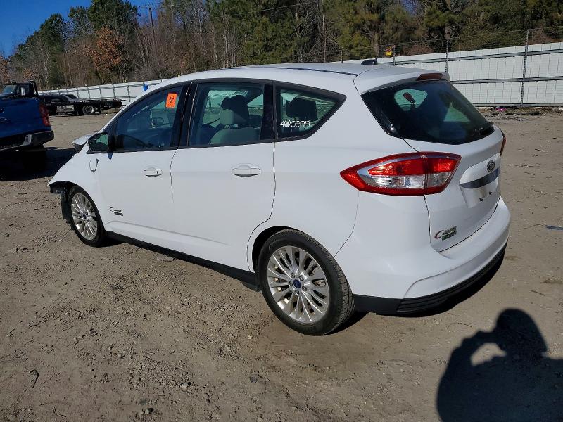 Photo 2 from auction – 2017 FORD CMAX with VIN 1FADP5EU7HL114972