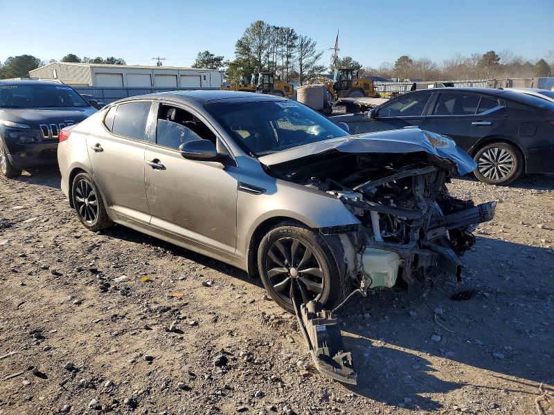Photo 4 from auction – 2015 KIA OPTIMA EX with VIN 5XXGN4A73FG422595