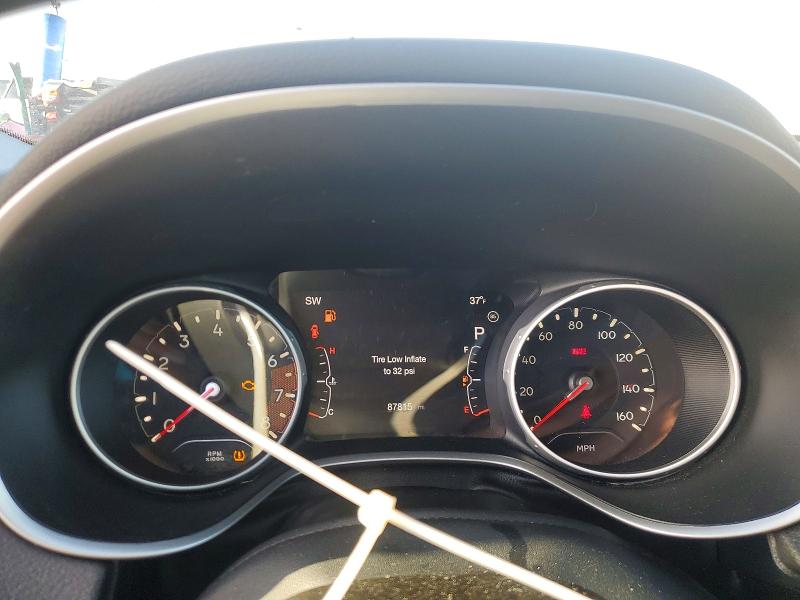 Photo 9 from auction – 2018 JEEP COMPASS with VIN 3C4NJDBB3JT331863