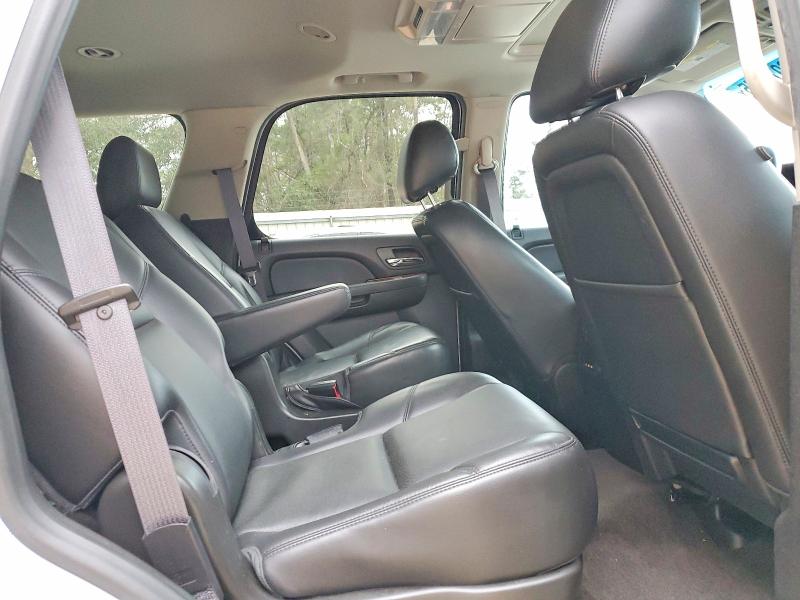 Photo 11 from auction – 2013 CHEVROLET TAHOE with VIN 1GNSCCE02DR331553