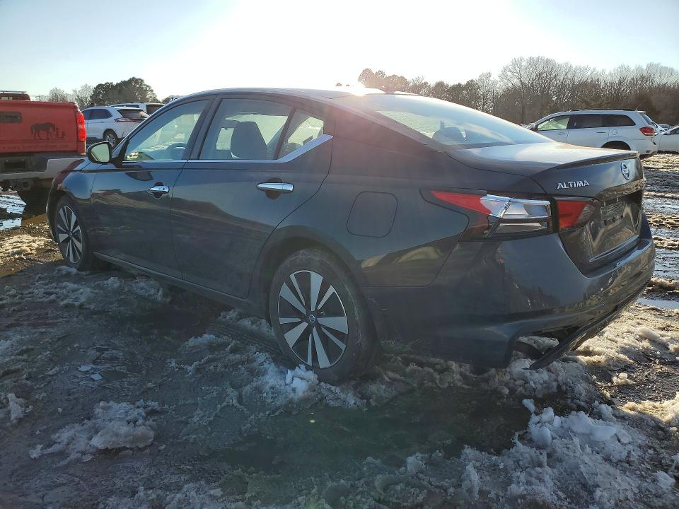Photo 2 from auction – 2022 NISSAN ALTIMA with VIN 1N4BL4DV2NN319882
