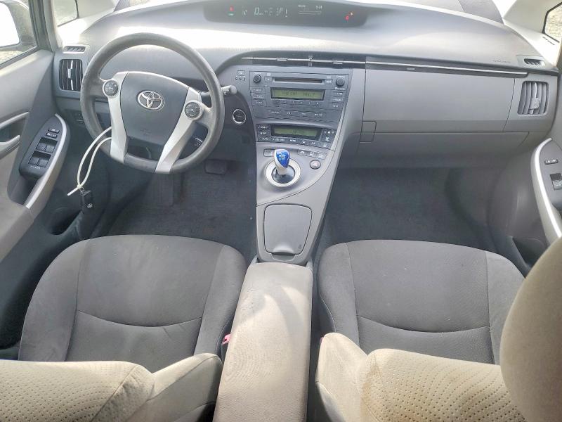 Photo 8 from auction – 2011 TOYOTA PRIUS with VIN JTDKN3DU6B1473360