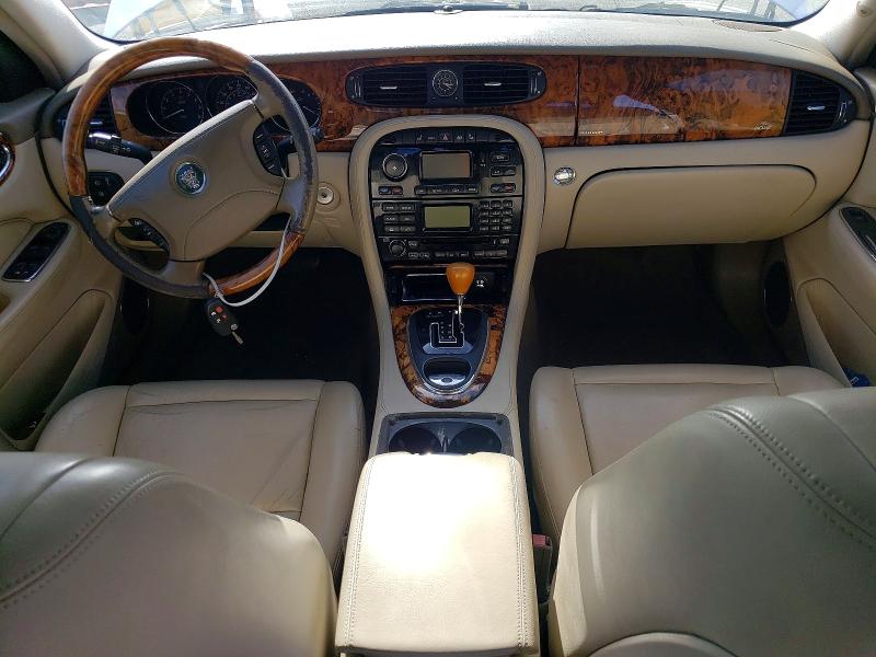 Photo 8 from auction – 2004 JAGUAR XJ8 with VIN SAJWA71C54SG17756