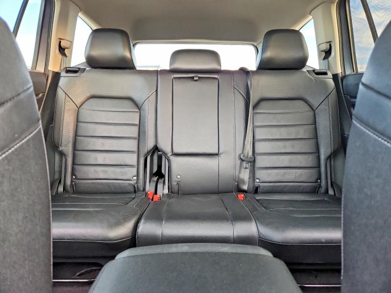 Photo 10 from auction – 2018 VOLKSWAGEN ATLAS SEL with VIN 1V2NR2CA9JC504704