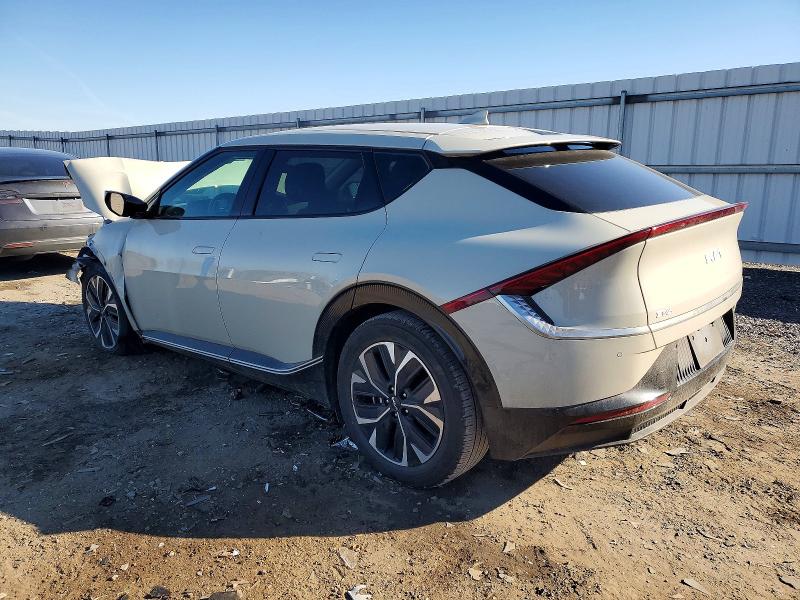 Photo 2 from auction – 2024 KIA EV6 LIGHT with VIN KNDC34LA2R5214276