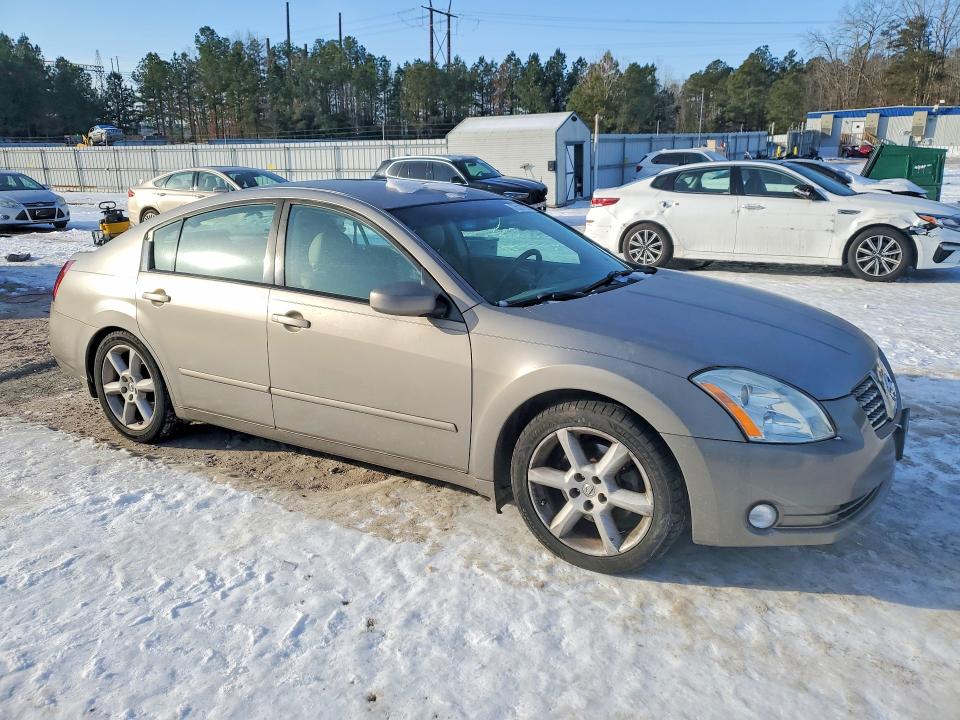 Photo 4 from auction – 2004 NISSAN MAXIMA SE with VIN 1N4BA41E14C883592