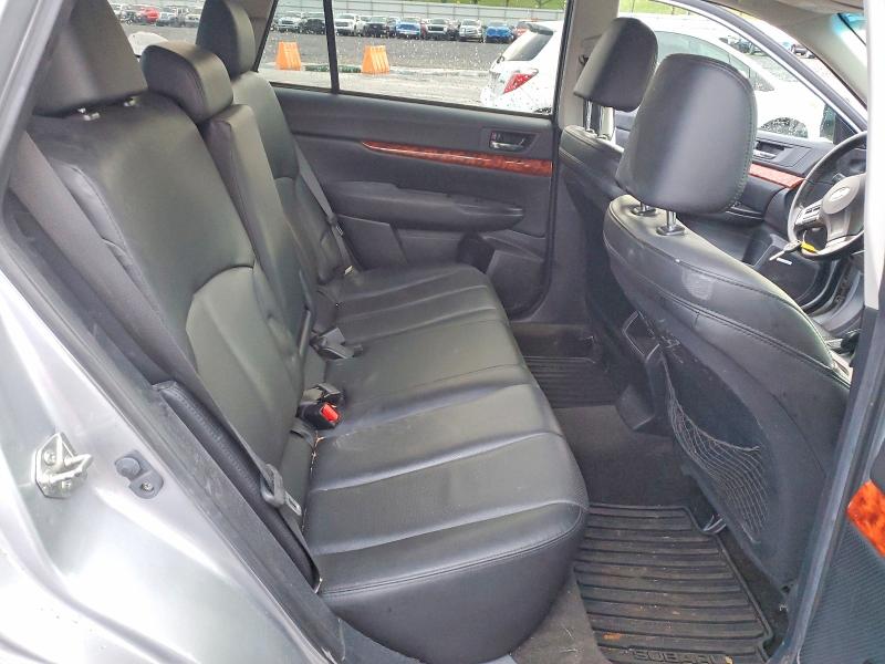 Photo 11 from auction – 2012 SUBARU OUTBACK 3. with VIN 4S4BRDKC8C2209326