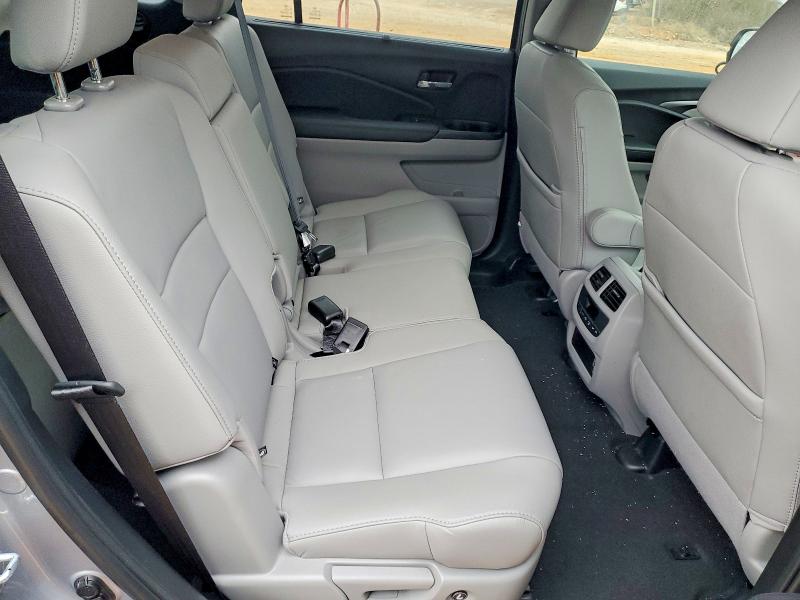Photo 11 from auction – 2021 HONDA PILOT SE with VIN 5FNYF5H2XMB022115