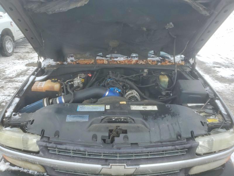 Photo 11 from auction – 2000 CHEVROLET SILVERADO with VIN 1GCEK19T3YE204650