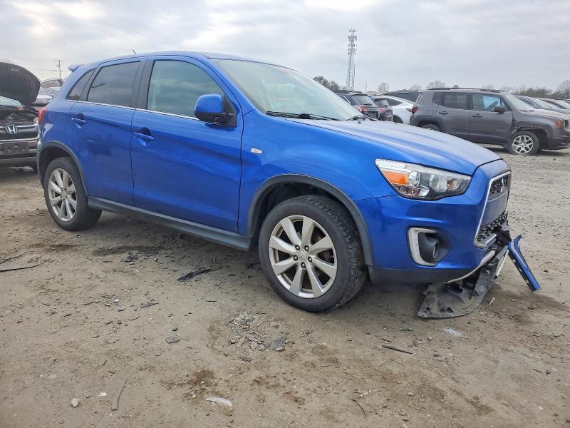 Photo 4 from auction – 2015 MITSUBISHI OUTLANDER with VIN 4A4AR4AUXFE019341