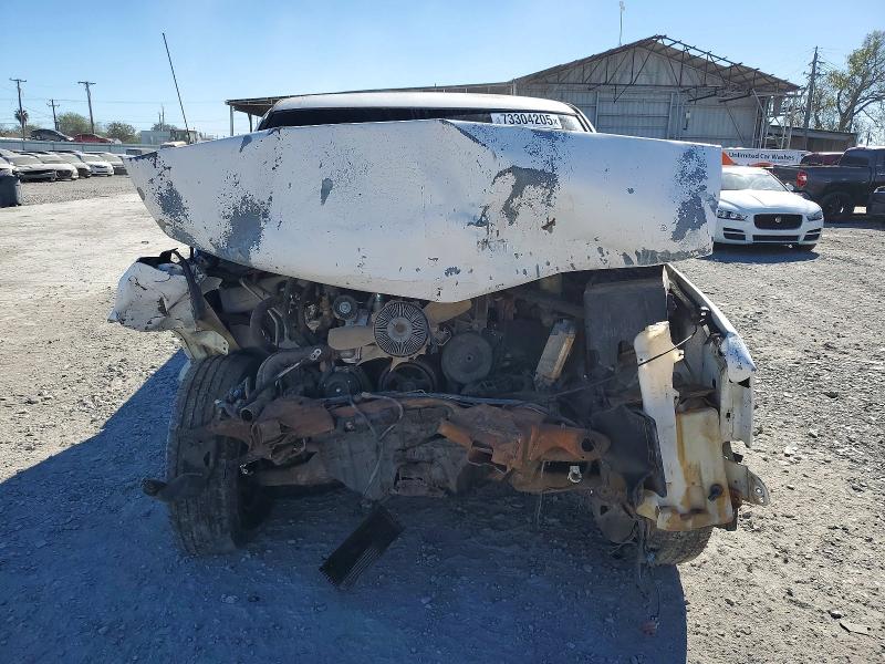 Photo 5 from auction – 1999 CHEVROLET SILVERADO with VIN 2GCEC19T6X1216322