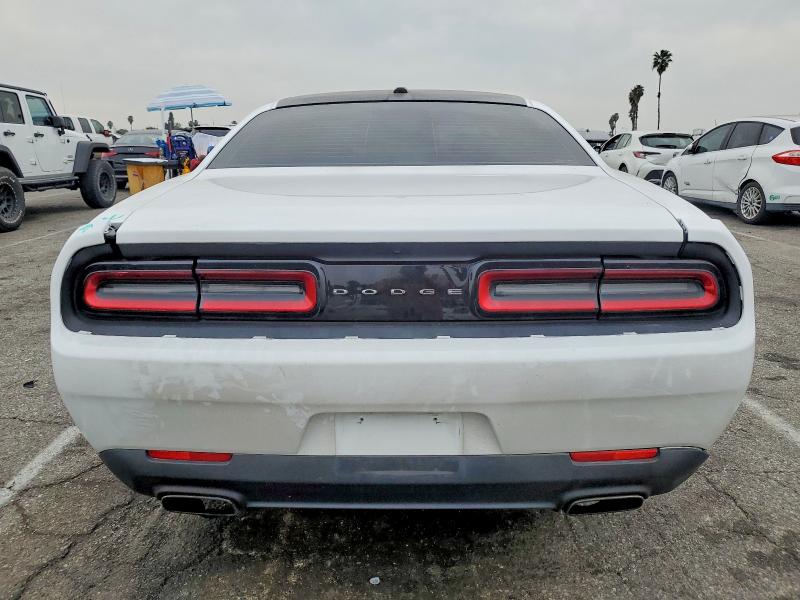 Photo 6 from auction – 2015 DODGE CHALLENGER with VIN 2C3CDZAG5FH732800
