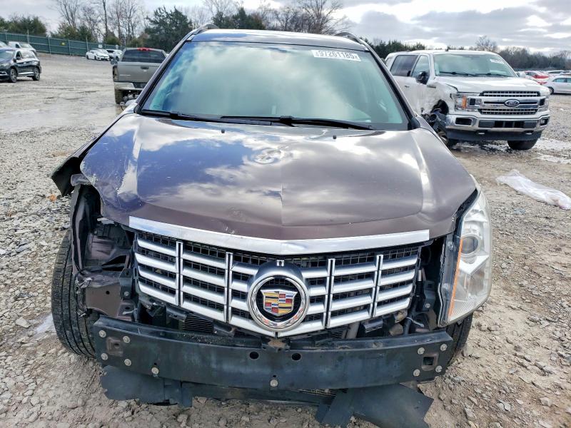 صورة رقم 5 من المزاد - 2016 CADILLAC SRX مع VIN 3GYFNAE37GS506216