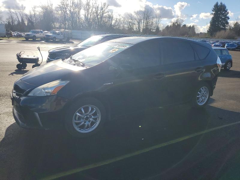 TOYOTA PRIUS V 2014 with VIN JTDZN3EU4E3308882 - Photo from auction