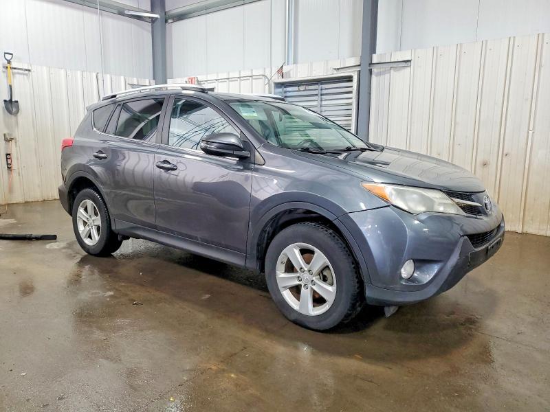 Photo 4 from auction – 2013 TOYOTA RAV4 XLE with VIN JTMRFREV7DD046549