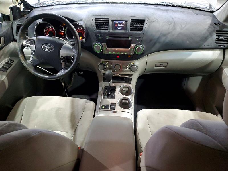 Photo 8 from auction – 2011 TOYOTA HIGHLANDER with VIN 5TDBK3EH1BS060890