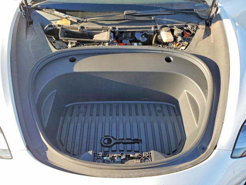 Photo 11 from auction – 2023 TESLA MODEL 3 with VIN 5YJ3E1EA0PF615679