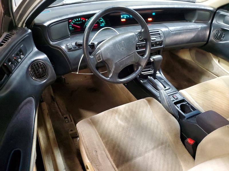 Photo 8 from auction – 1996 HONDA PRELUDE with VIN JHMBB2251TC003417