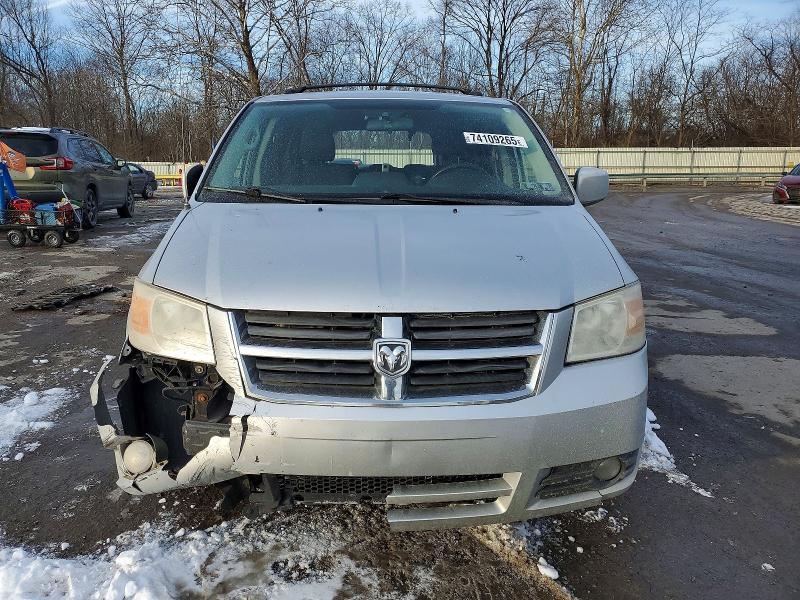 Photo 5 from auction – 2010 DODGE GRAND CARAVAN with VIN 2D4RN5D1XAR200211