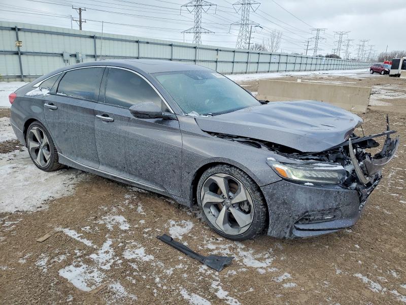 Photo 4 from auction – 2018 HONDA ACCORD with VIN 1HGCV2F99JA051204