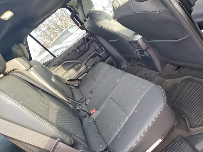 Photo 11 from auction – 2025 TOYOTA 4RUNNER SR with VIN JTEVA5BR9S5026853