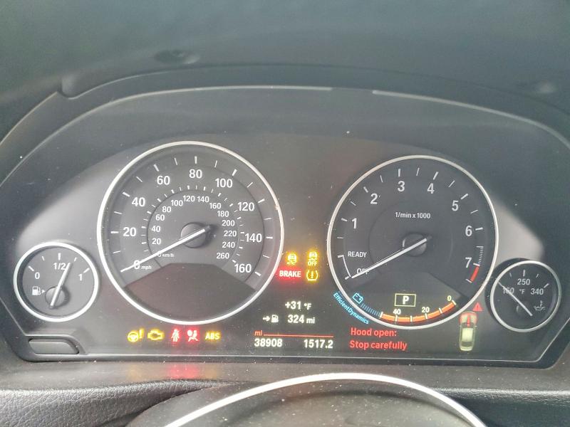 Photo 9 from auction – 2017 BMW 320 I with VIN WBA8E1G37HNU15712