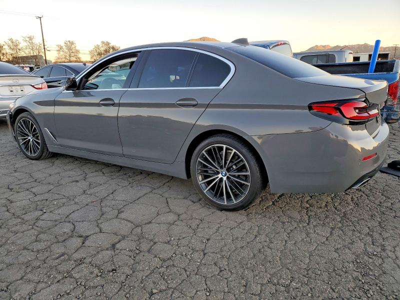 Снимка 2 от търг – 2022 BMW 530 с VIN WBA53BH03NWX59627